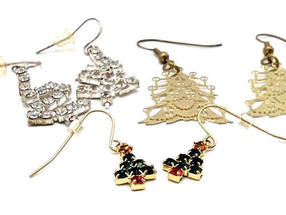 3 pairs of Vintage Christmas Tree Dangle Earrings - image 1