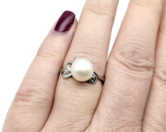 Silver Plated Cultured Pearl & CZ Ring - Choice of Colors