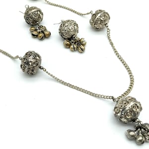 Vintage Silver Tone Belly Dancer Boho Bell Earrings & Necklace Set