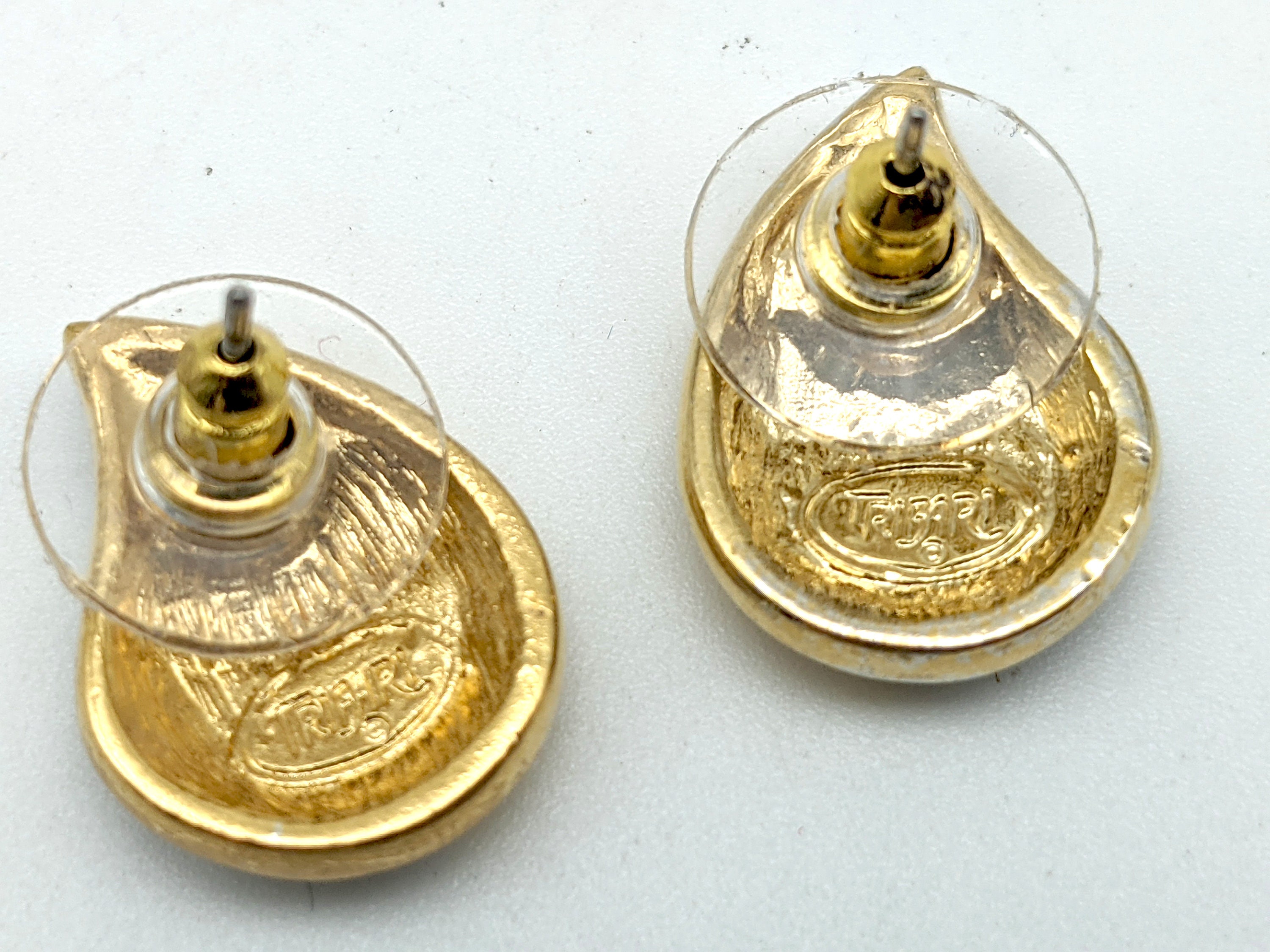 Vintage Crown Trifari Gold Tone & Rhinestone Teardrop Clip on - Etsy