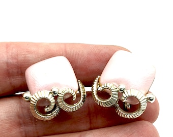 1960s Silver Tone & Pink Lucite Screw-Back Earrings Signed STAR - 1"