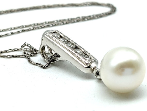 14K White Gold, Pearl & Diamond Pendant - image 3