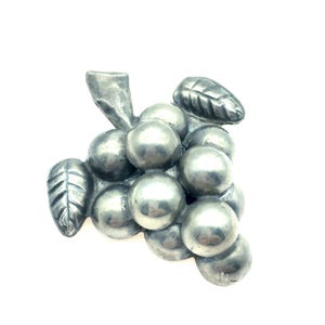 Dainty Vintage Mexico Sterling Silver Grapes & Leaf Brooch