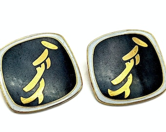 Pendientes de botón de esmalte cloisonné negro y dorado, "Verano", firmados por Laurel Burch