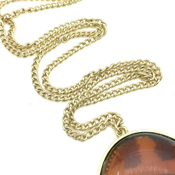 1970's Golden Brown Resin Pendant Necklace - image 3