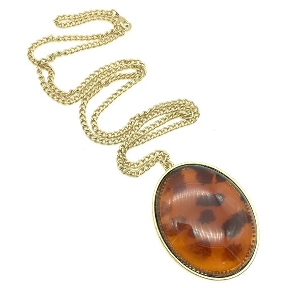 1970's Golden Brown Resin Pendant Necklace - image 2