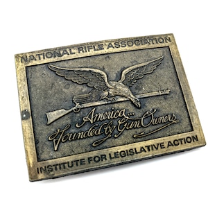 Hebilla de cinturón con águila del Instituto de Acción Legislativa de la NRA de época