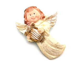 Vintage Resin Christmas Angel Playing a Harp Brooch