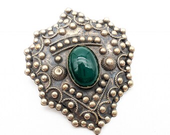 Antique 800 Silver and Chrysoprase Shield Brooch