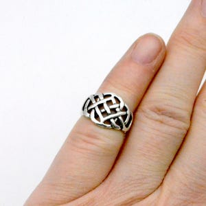 Vintage Sterling Silver Celtic Knot Statement Ring - Size 3.75