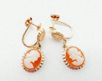Vintage 10K Yellow Gold Carved Shell Cameo Dangle Screw-Back Earrings