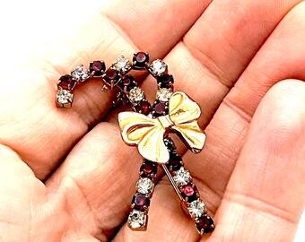 Vintage Gold Tone & Rhinestone Candy Cane Brooch With Bow