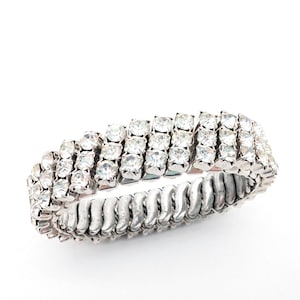 1960's Multi-Row Rhinestone Accordion Stretch Bracelet