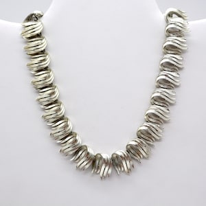 Vintage Lisner Link Choker Necklace, 13 to 15 Inches Long