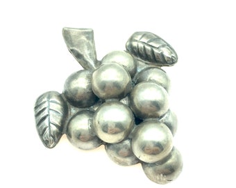 Dainty Vintage Mexico Sterling Silver Grapes & Leaf Brooch