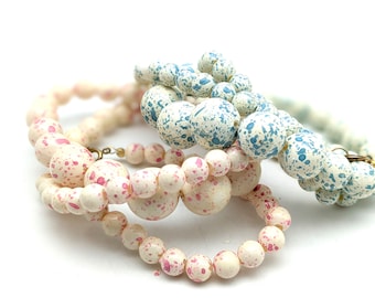 Set of 2 Vintage Speckled Bead Necklaces in Pink and Blue