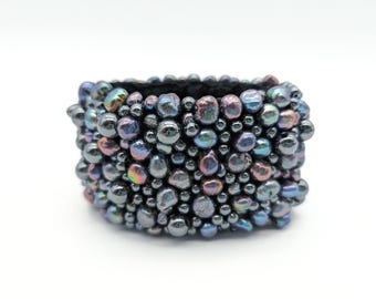 Vintage Black Peacock Pearl Beaded Stretch Bangle Bracelet - Adjustable