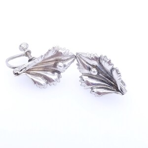 Vintage Sterling Silver Calla Lily Floral Screw Back Earrings