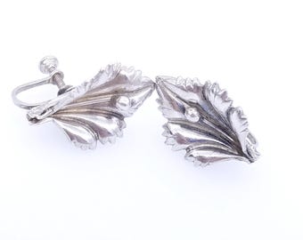 Vintage Sterling Silver Calla Lily Floral Screw Back Earrings