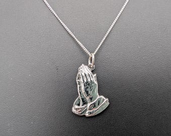 Vintage Hand Engraved Sterling Silver Praying Hands Pendant Necklace - 18"