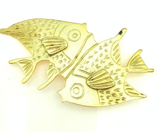 Vintage Gold Tone Angelfish Brooch