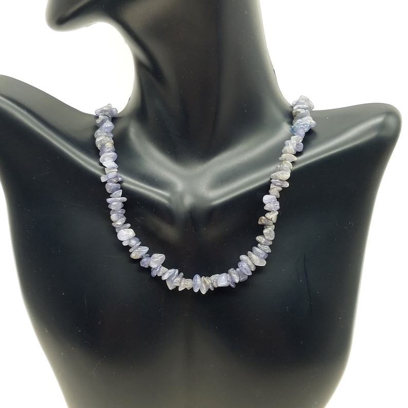 18 Purple Agate Chips Bead Strand Necklace With Sterling Clasp