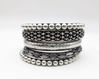 Lot of Five Silver Tone & Gunmetal Gray Mixed Bangle Bracelets