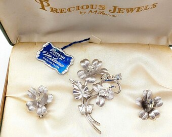 Sterling Silver Star Art Rhinestone Brooch Necklace and Screw-Back Earrings Set