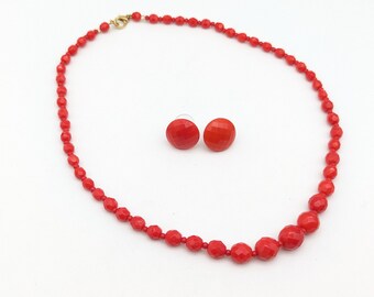 Vintage Faceted Bright Red Glass Beaded Choker Necklace & Stud Earrings Set