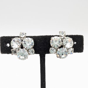 Vintage Austrian Crystal Flower Clip Earrings - 3/4&quot;