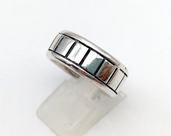 Heavy Vintage 9mm Wide Sterling Silver Lined Ring Band - Size 9