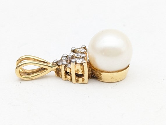 14K Gold, Diamond & Cultured Pearl Pendant - image 3