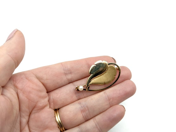 Vintage Gold Filled Pearl Leaf Brooch - image 6