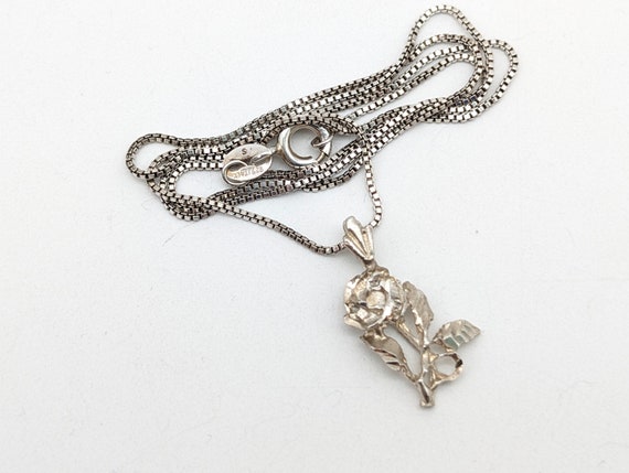 Vintage Sterling Silver Rose Flower Pendant Neckl… - image 5