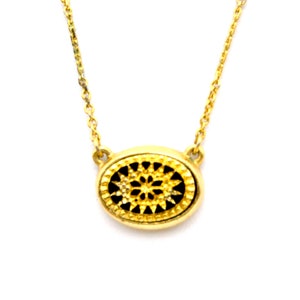 Vintage Avon Gold Tone & Black Enamel Star Flower Pendant Necklace 18 image 4