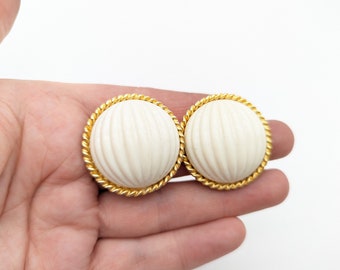 Designer 1980s White Lucite & Gold Tone Rope Bezel Circle Clip Earrings Signed Gay Boyer