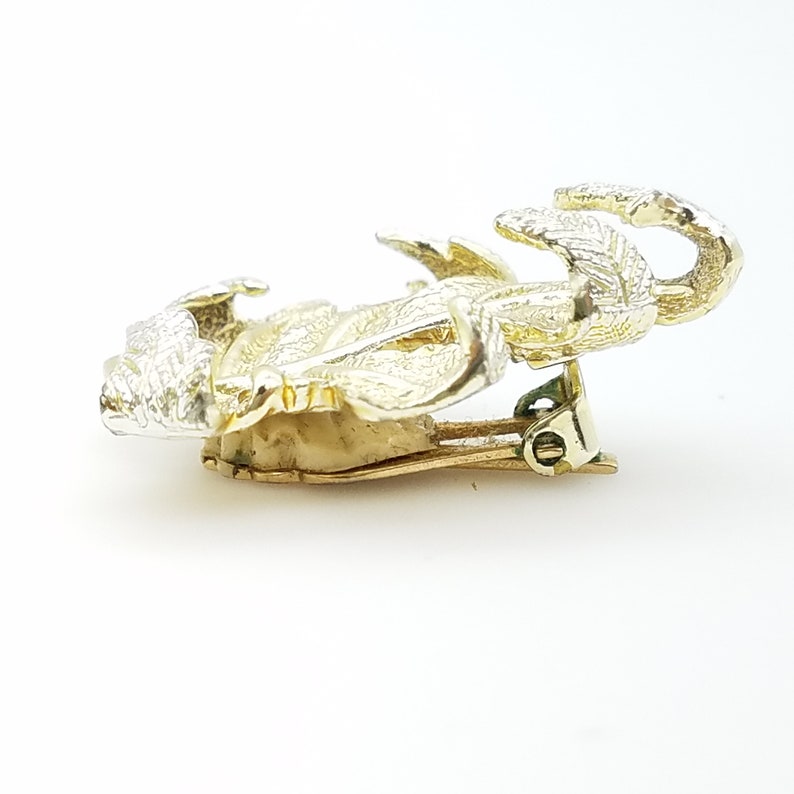 Vintage Signed Sarah Coventry Gold /& Silver Tone Curled Leaf Earrings and Brooch Set