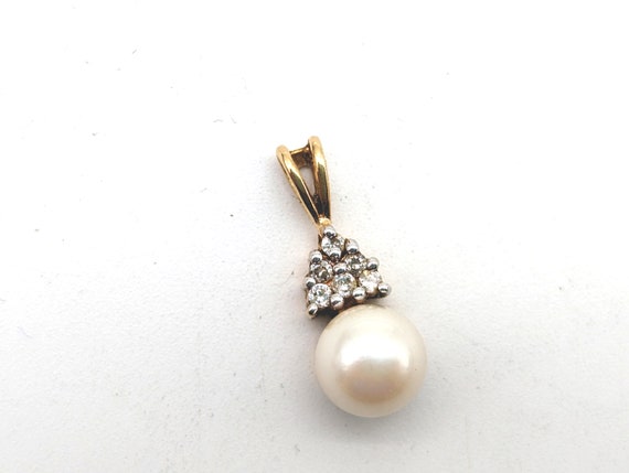 14K Gold, Diamond & Cultured Pearl Pendant - image 2