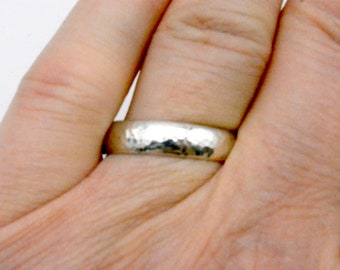 Vintage Hammered Sterling Silver Wedding Band Engraved - Size 10