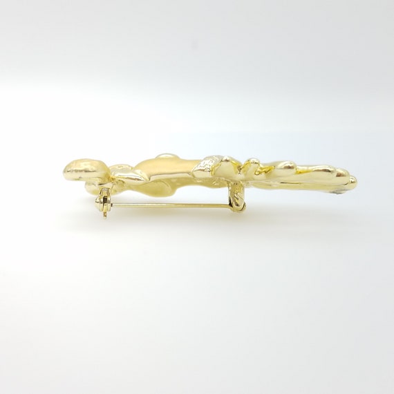 Brushed Gold Tone Reindeer Brooch Signed AJC - image 4