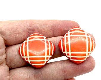 Vintage Orange & White Carved Lucite Clip On Earrings - 1"