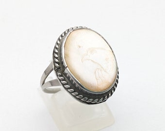 Vintage Etched Eagle Mother of Pearl & Sterling Silver Ring - Size 7