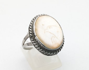 Vintage Etched Eagle Mother of Pearl & Sterling Silver Ring - Size 7