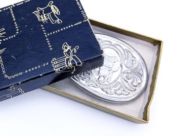 Avon Silvertone Western Saddle Oval Belt Buckle in Original Box