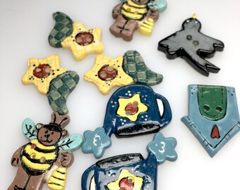 Set of 8 Vintage Resin Figural Buttons 1-1.25"