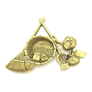 Vintage Old Stock Danecraft Goldtone Gardener Brooch