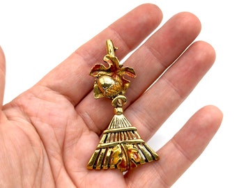 Vintage Enameled Fall Rake Brooch Signed Cookie Lee - 2.5"