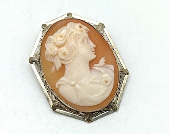 Vintage 14K White Gold & Carved Carnelian Shell Pink Cameo Brooch / Pendant