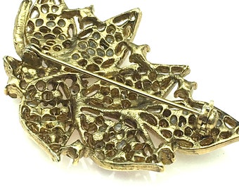 Vintage Broach K18(金)グリーンストーン装飾 リーフ型ブローチ Vintage Broach K18(金)グリーンストーン装飾 リーフ型ブローチ ブルー