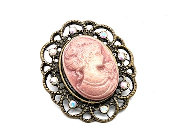 Costume Brooches & Pins